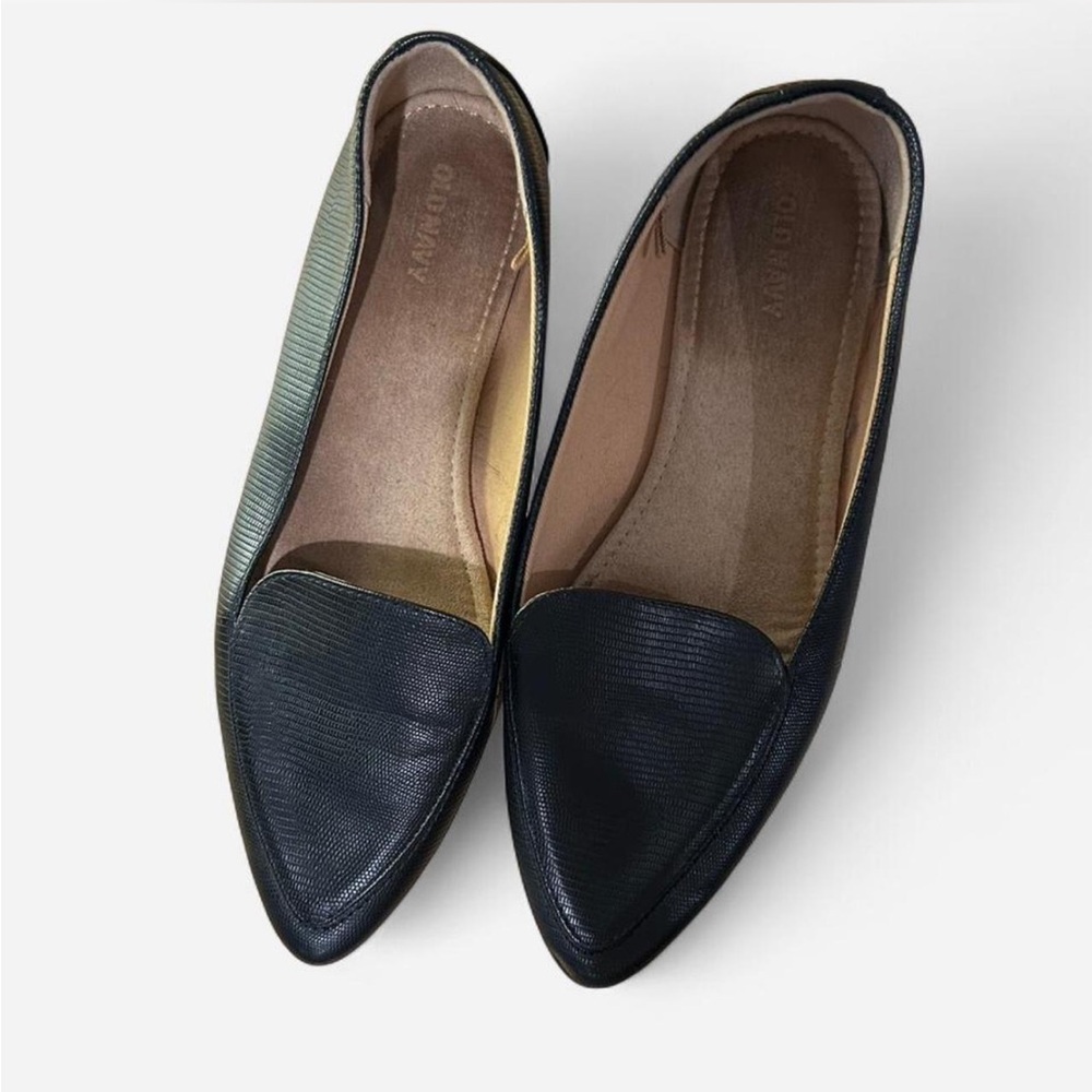Old Navy Black Flats